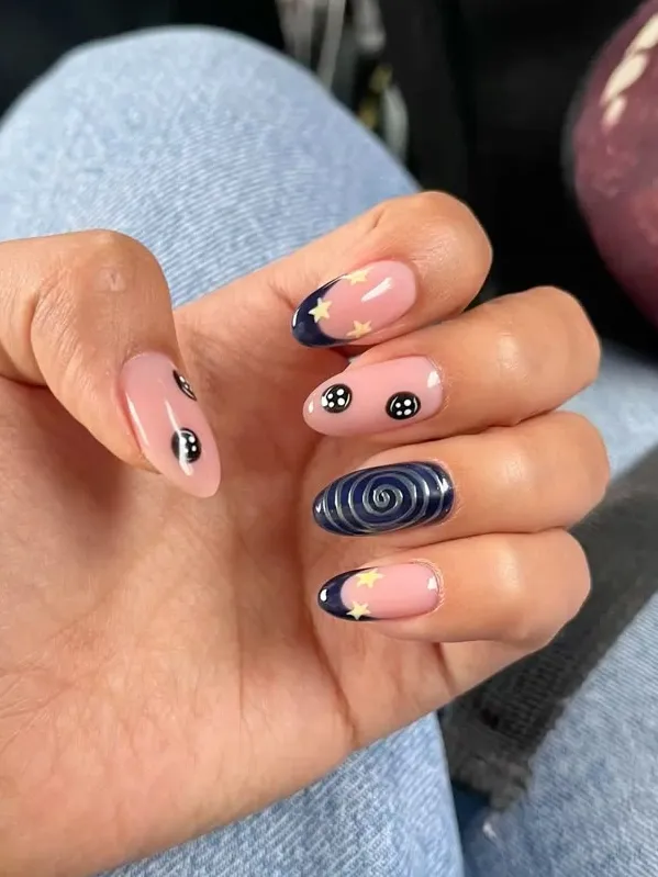 Spooky Nail Design 20