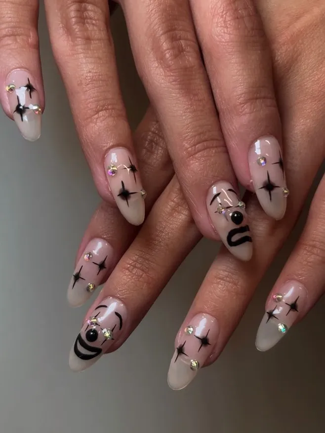Spooky Nail Design 36